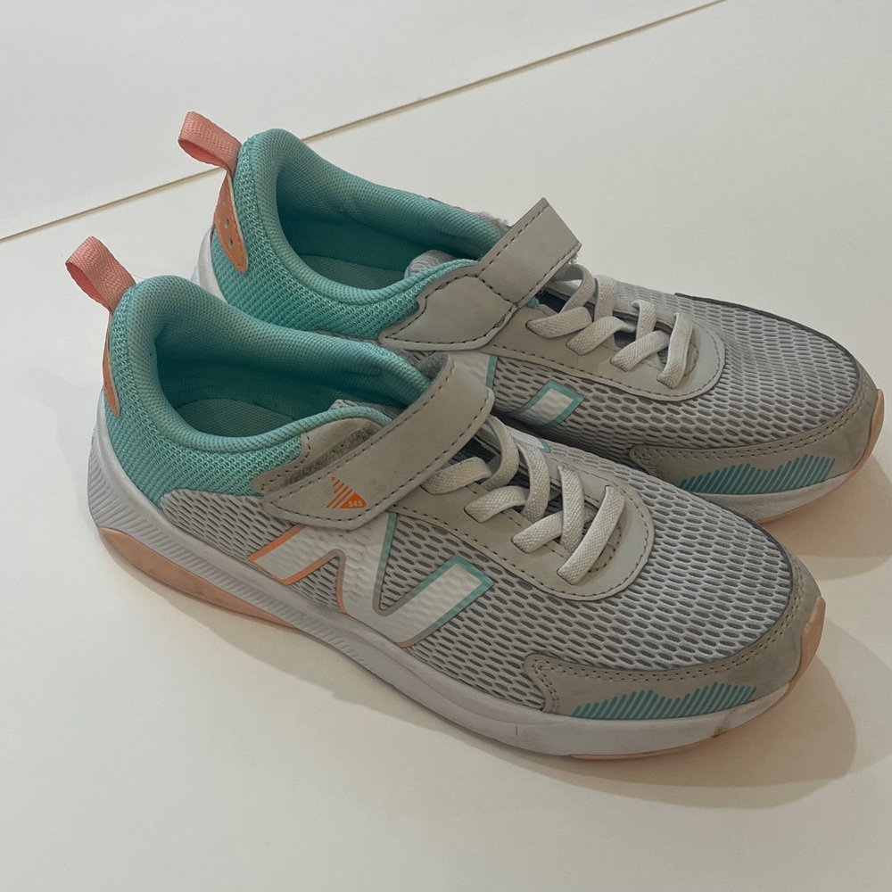 New Balance Kids Sneakers in Gray and Aqua